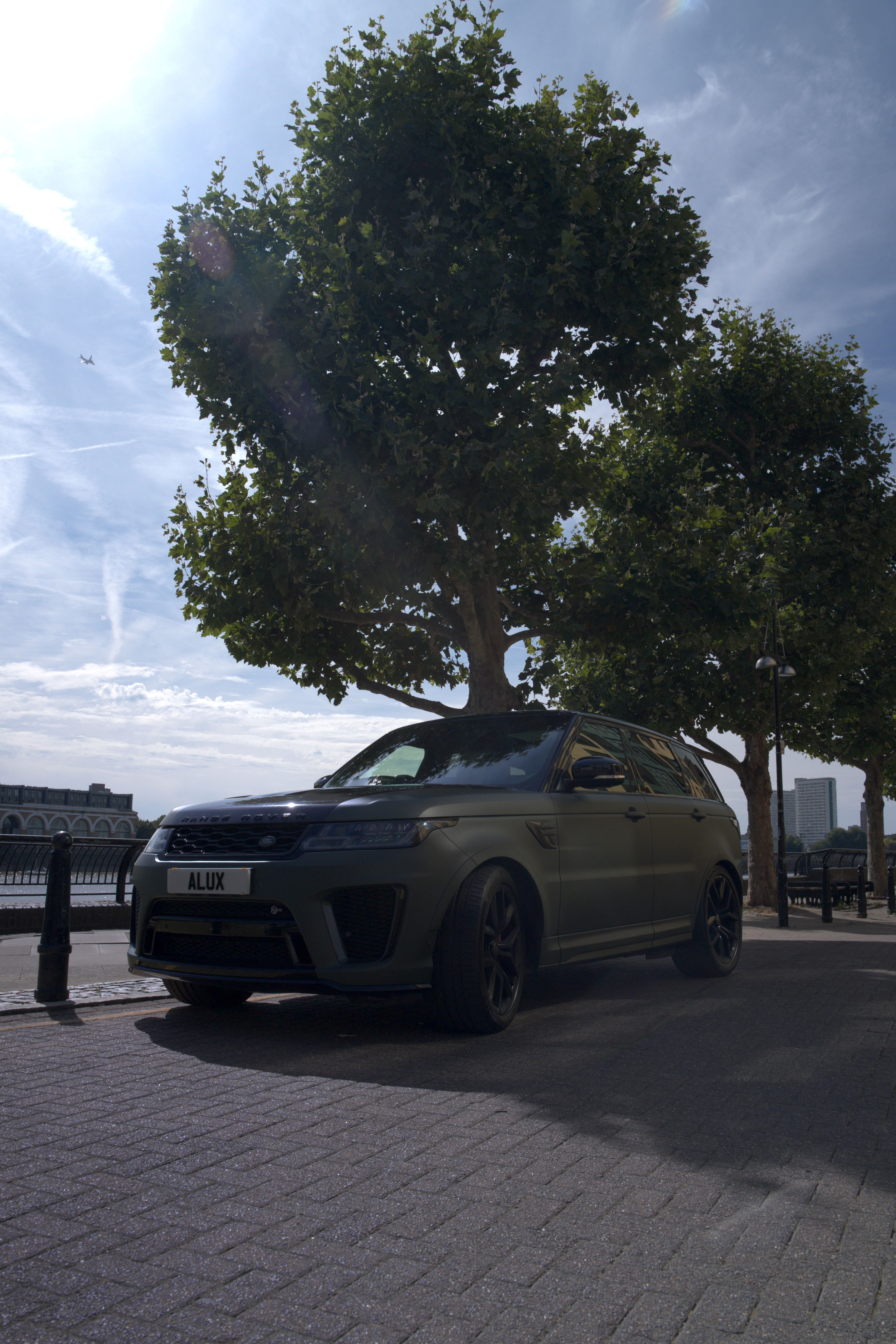 Range Rover Sport SVR — Matte Green available to hire in London